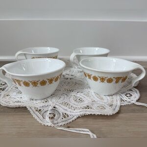 Vintage 70's Corningware
Corelle Coffee Cups Butterfly
Gold Hook Handle Set of 4